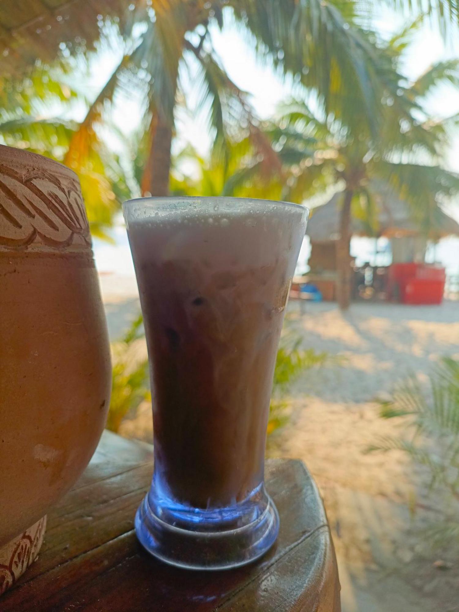 Koh Rong Beach Hostel And Bungalows Kaoh Touch Exterior foto